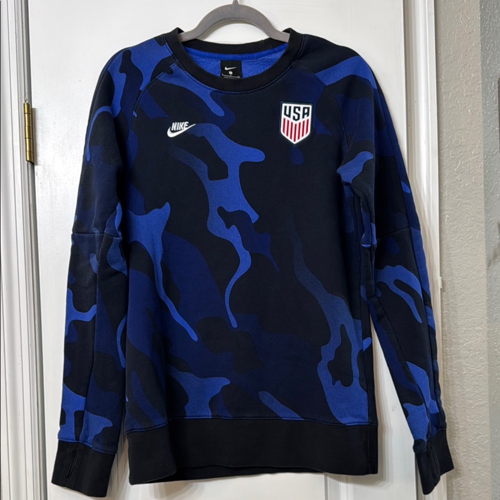 Mens Nike USA Blue Camo Fleece Crew Neck Sweatshirt